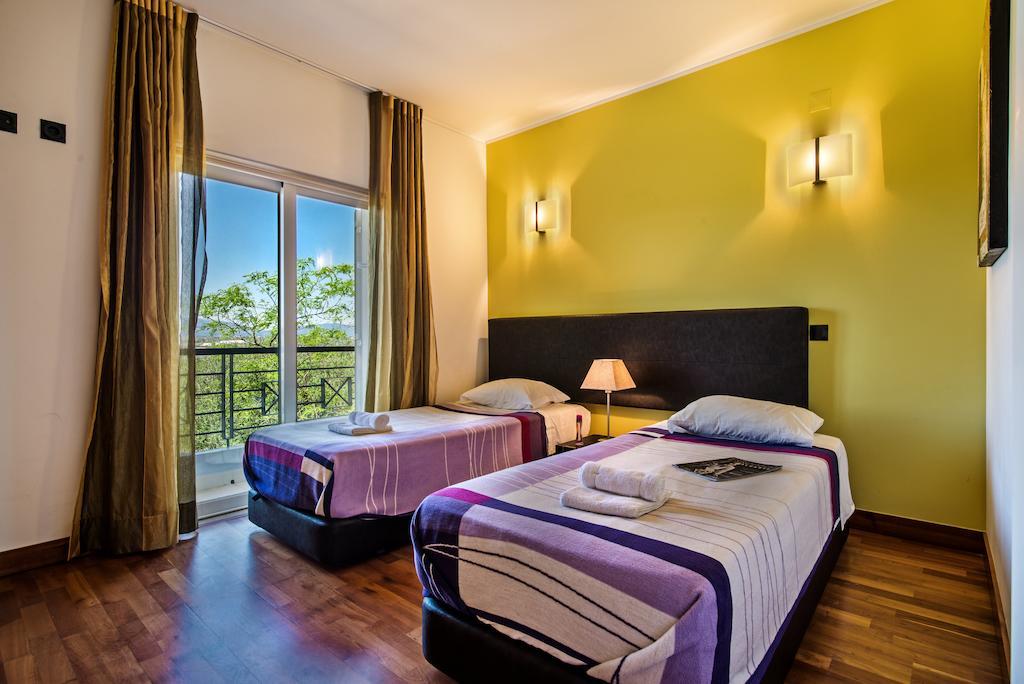 Foz Da Ria Aparthotel Odiáxere Quarto foto